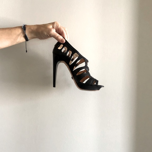 L.A.M.B by Fergie Black Leather Stiletto Heels - Picture 2 of 7